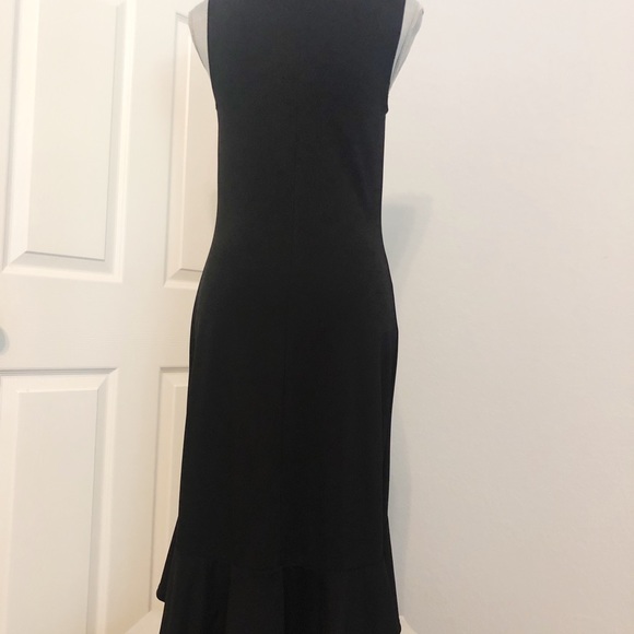 Fitted Black Dress with Ruffle Bottom - Picture 4 of 7